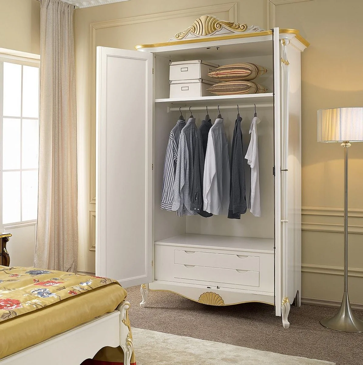 Luxus Barock Schlafzimmerschrank Weiß / Gold - Handgefertigter Mahagoni Kleiderschrank mit 2 verspieglten Türen - Barock Schlafzimmer Möbel - Luxus Qualität - Made in Italy