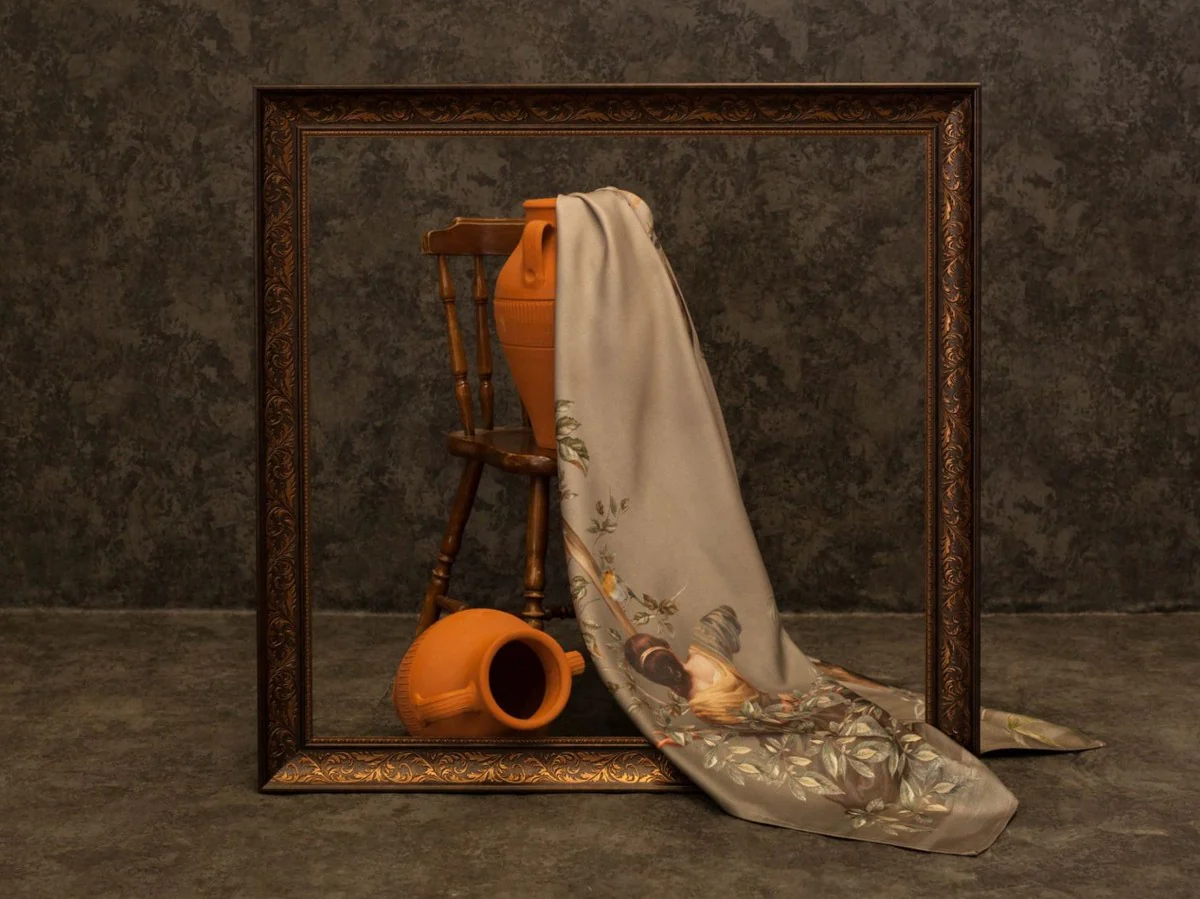 Luxus Vorhang Set Frauen im Garten Grau / Mehrfarbig 250 x H. 290 cm - Bedruckte Leinen & Samt Vorhänge - Ösenvorhänge - Schiebevorhänge - Luxus Kollektion