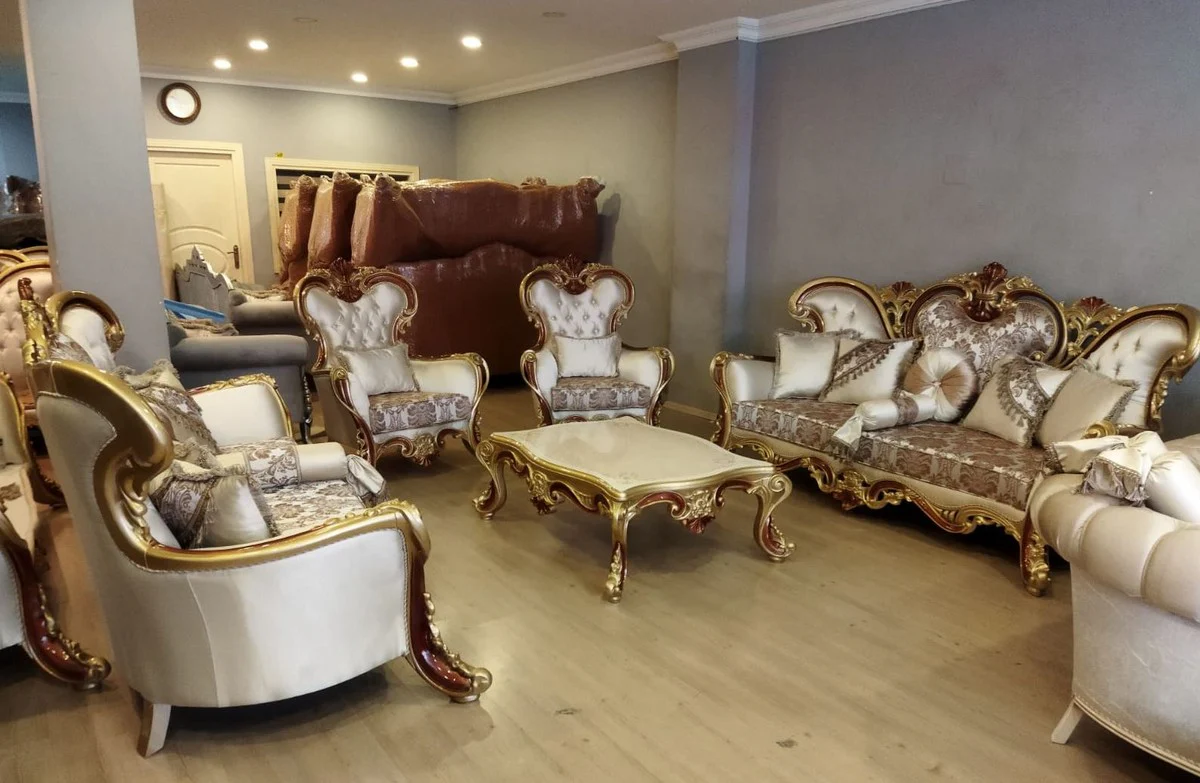 Luxus Barock Sofa Creme / Silber / Braun / Gold / Braun - Prunkvolles Wohnzimmer Sofa - Barockstil Wohnzimmer Möbel - Luxus Möbel im Barockstil - Prunkvolle Barock Möbel