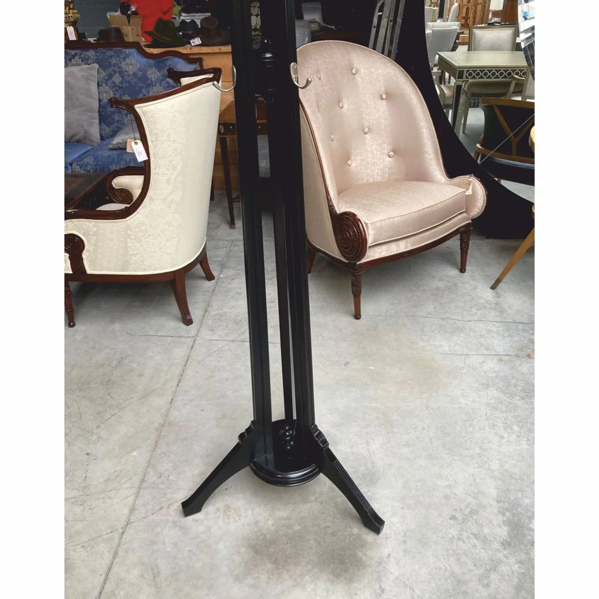 Luxus Barock Garderobenständer Schwarz / Silber H. 203 cm - Garderoben Möbel