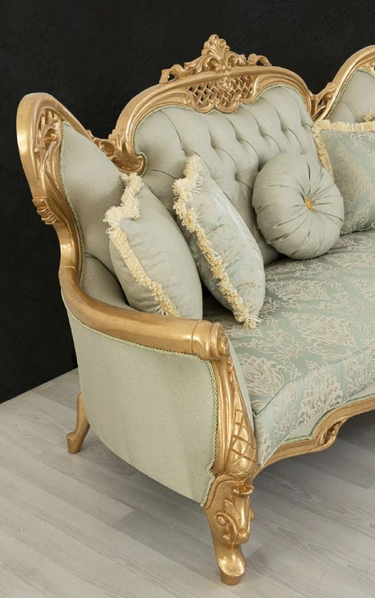 Luxus Barock Sofa Hellgrün / Gold - Handgefertigtes Wohnzimmer Sofa mit elegantem Muster und Glitzersteinen - Barock Wohnzimmer Möbel - Edel & Prunkvoll