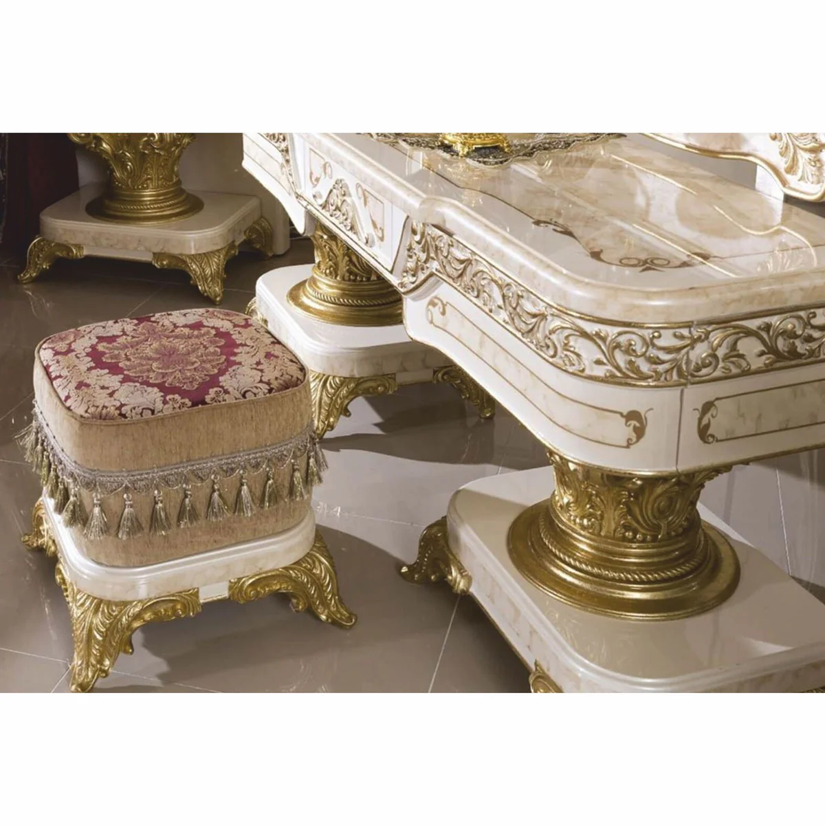 Luxus Barock Schminkkommoden Set Weiß / Beige / Gold - Barock Möbel