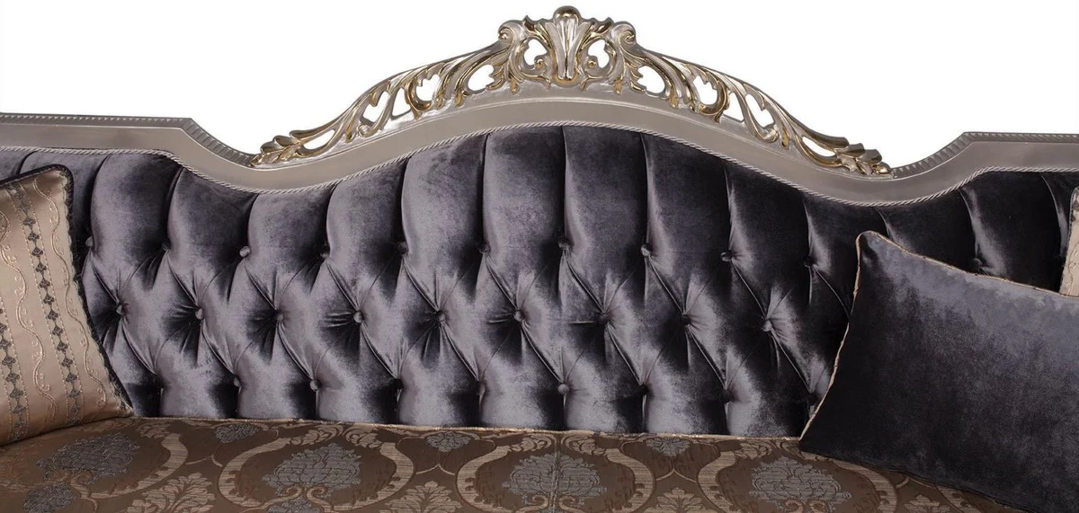 Luxus Barock Wohnzimmer Sofa mit Kissen Lila / Beige / Silber / Gold 228 x 93 x H. 108 cm - Barockmöbel
