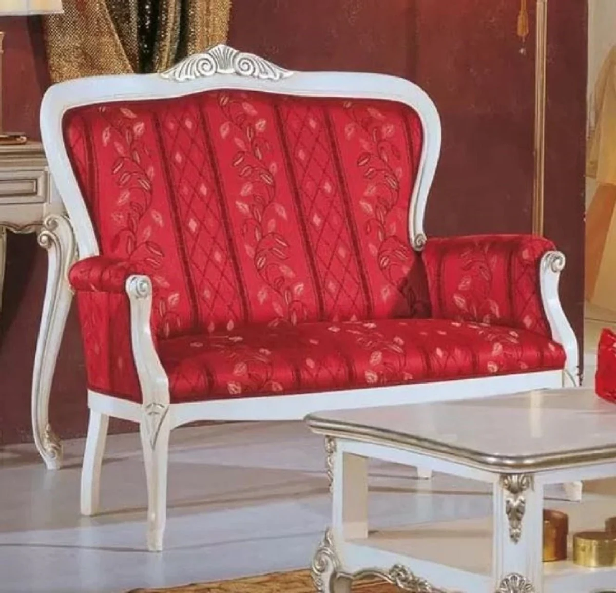 Luxus Barock Sofa Rot / Weiß / Silber - Edles Wohnzimmer Sofa mit elegantem Muster - Barock Möbel - Luxus Qualität - Made in Italy