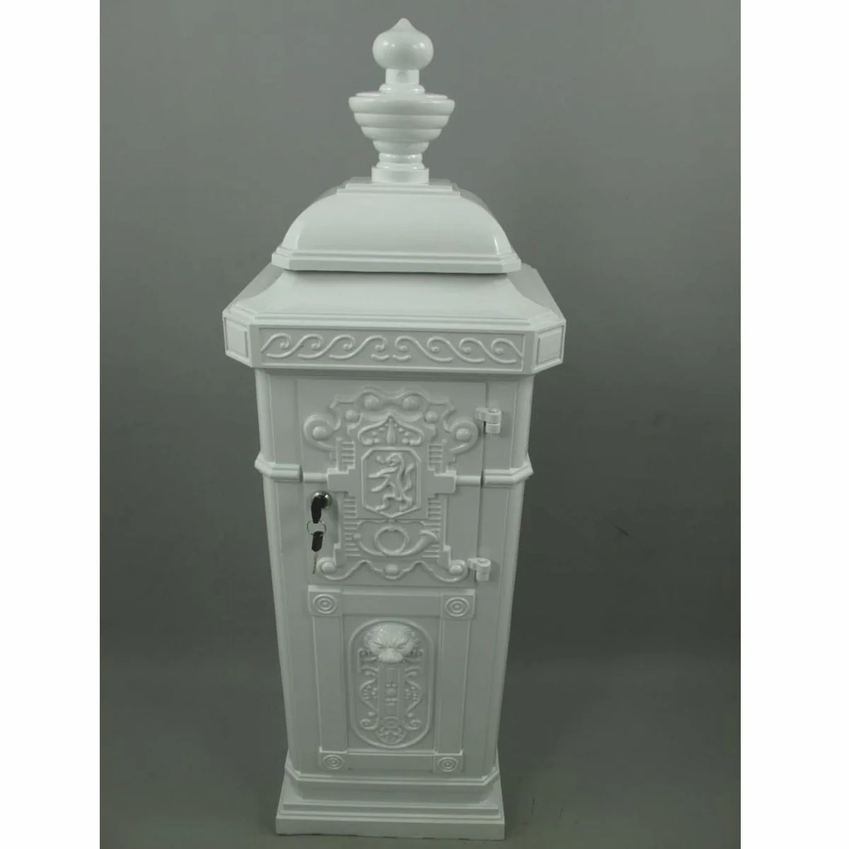 Jugendstil Standbriefkasten Weiß H. 110 cm - Nostalgischer Säulenbriefkasten