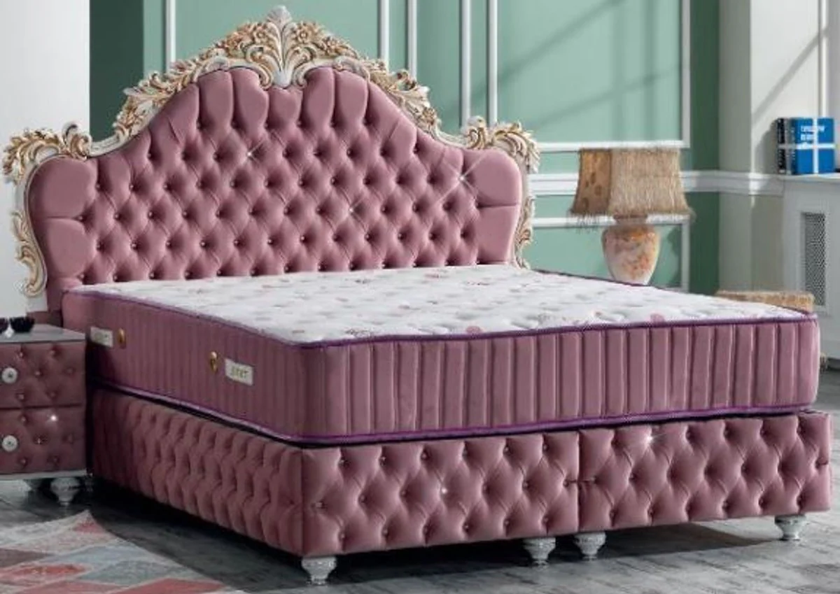 Barock Doppelbett Rosa / Weiß / Antik Gold - Prunkvolles Samt Bett mit Glitzersteinen und Matratze - Schlafzimmer Set im Barockstil