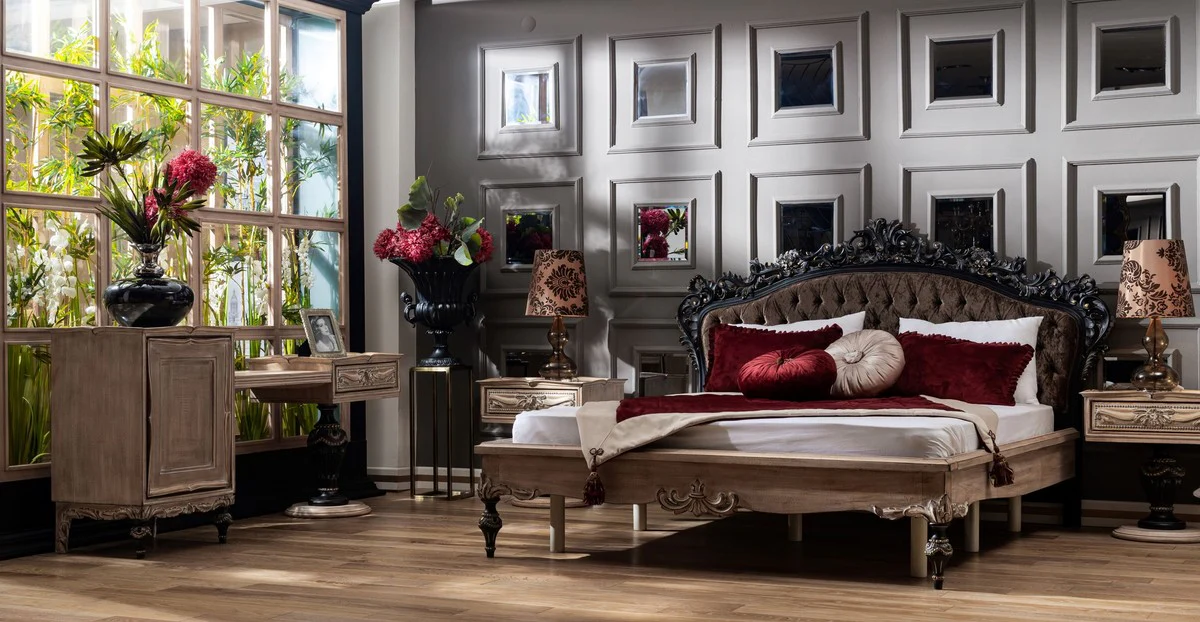 Luxus Barock Doppelbett Dunkelbraun / Naturfarben / Schwarz / Gold - Edles Massivholz Bett mit Kopfteil - Prunkvolle Schlafzimmer Möbel im Barockstil