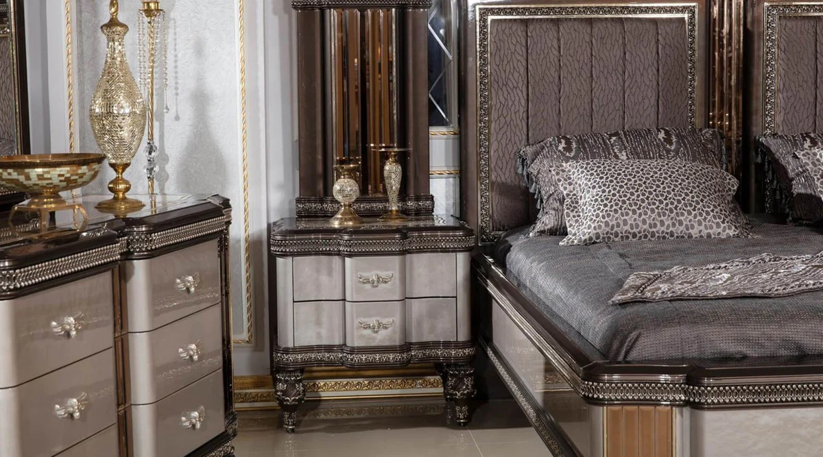 Luxus Barock Doppelbett Grau / Dunkelbraun / Gold - Prunkvolles Massivholz Bett - Luxus Schlafzimmer Möbel im Barockstil - Barock Schlafzimmer Möbel