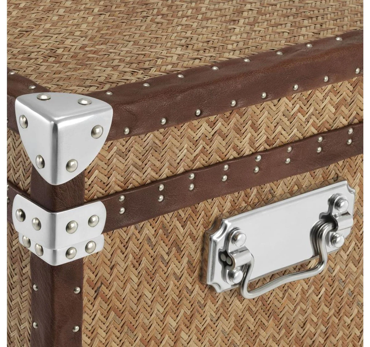 Luxus Couchtisch im vintage Koffer Design 85 x 85 x H. 51 cm - Designer Möbel