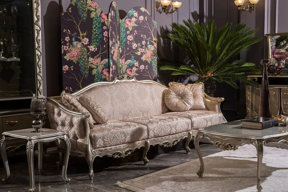 Luxus Barock Wohnzimmer Sofa Rosa / Silber 245 x 83 x H. 104 cm - Massivholz Sofa mit elegantem Muster und dekorativen Kissen - Wohnzimmer Möbel im Barockstil