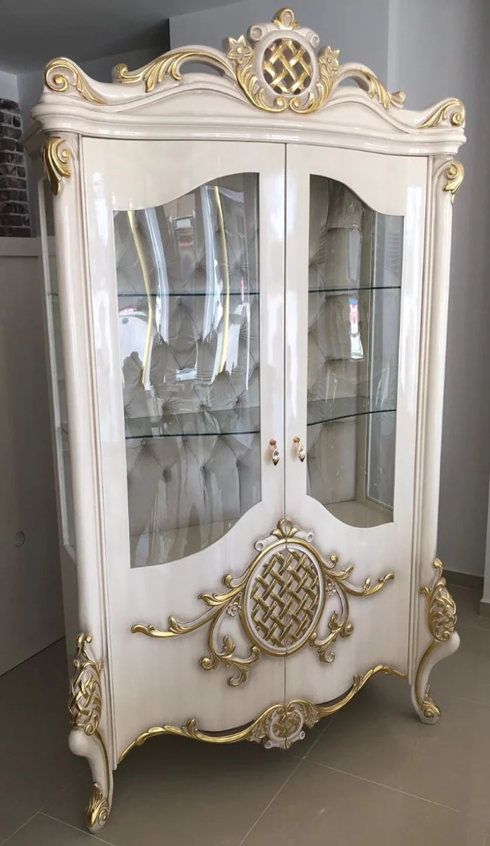 Luxus Barock Vitrine Weiß / Gold 130 x 50 x H. 222 cm - Prunkvoller Vitrinenschrank mit 2 Glastüren und 2 Glasregalen - Barock Möbel