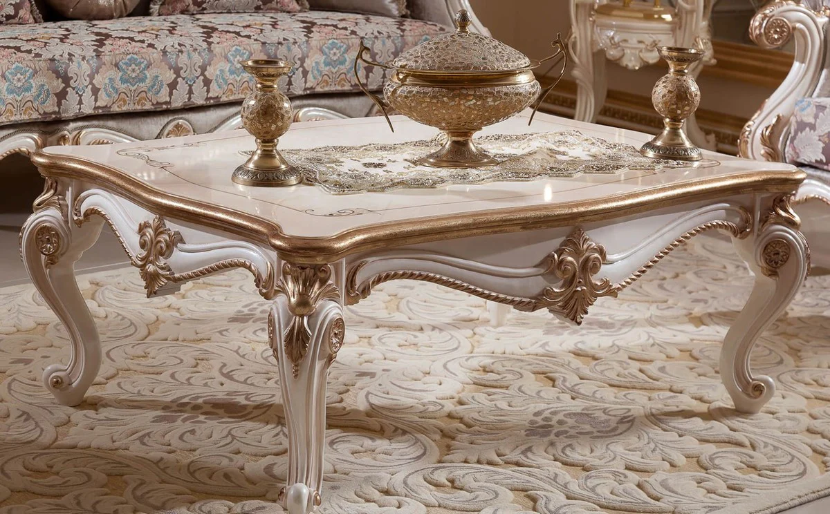 Luxus Barock Couchtisch Weiß / Beige / Gold - Prunkvoller Wohnzimmertisch im Barockstil - Luxus Wohnzimmer Möbel im Barockstil - Barock Möbel - Barock Wohnzimmer Einrichtung