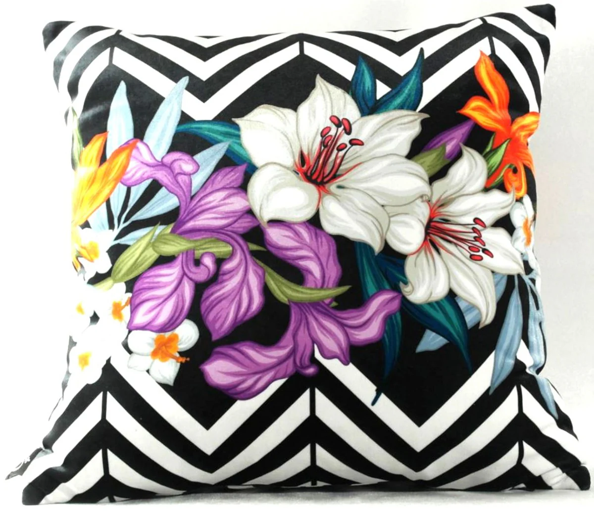 Wohnzimmer Kissen Georgia Flowers Schwarz / Weiß / Mehrfarbig Lilie 45 x 45 cm - Feinster Samtstoff - Luxus Deko Accessoires
