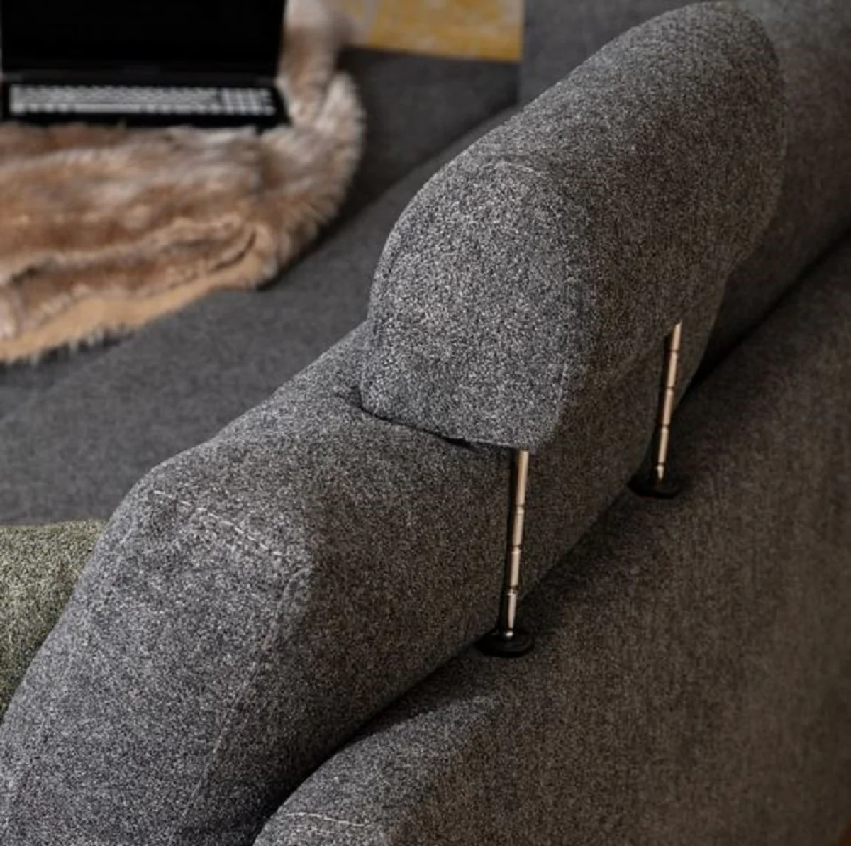 Luxus Ecksofa Grau / Silber 310 x 180 x H. 70 cm - Wohnzimmer Sofa - Wohnzimmer Möbel - Luxus Möbel - Luxus Einrichtung