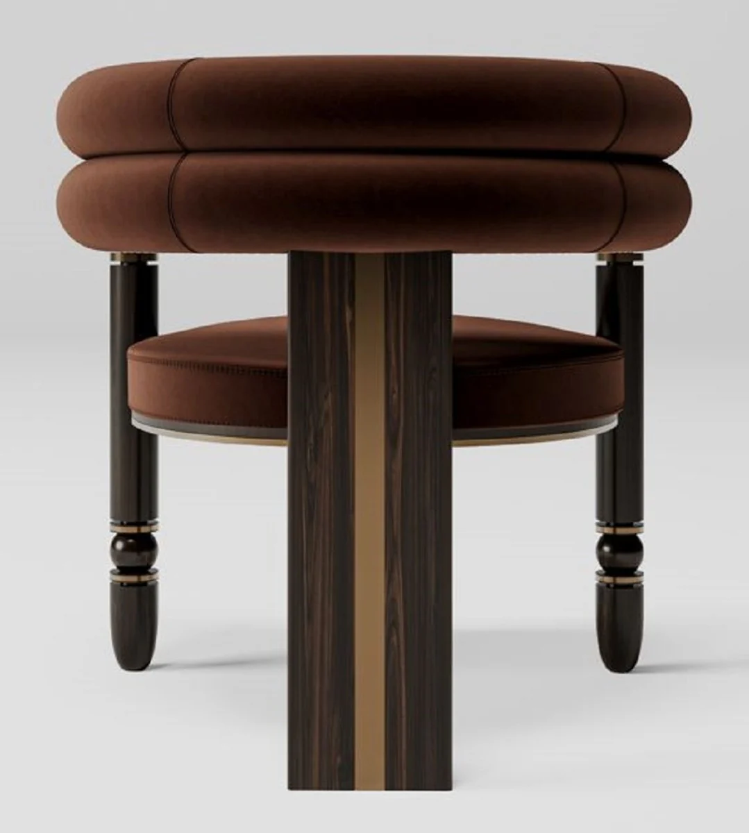 Luxus Samt Esszimmer Stuhl mit Armlehnen Braun / Dunkelbraun / Messing 69 x 63 x H. 72 cm - Küchen Stuhl mit edlem Samtstoff - Esszimmer Möbel - Luxus Möbel