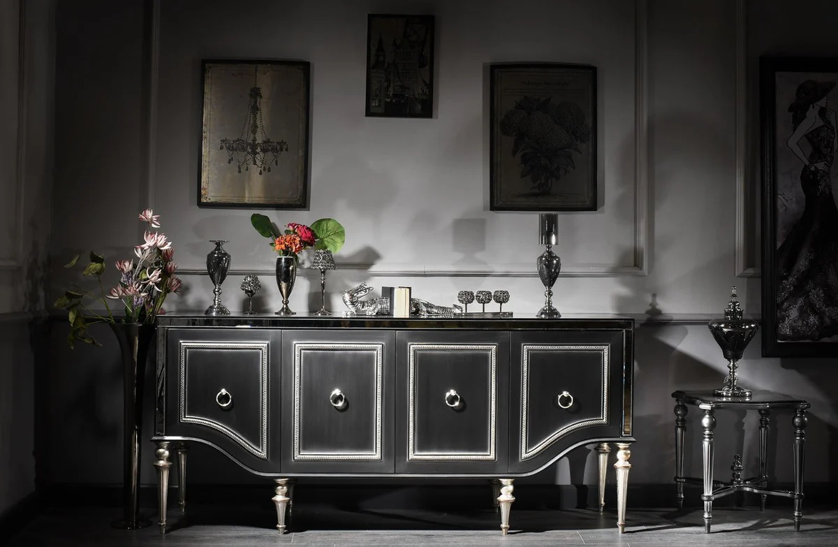 Luxus Barock Beistelltisch Schwarz / Silber 57 x 57 x H. 64 cm - Edler Massivholz Tisch - Luxus Qualität - Made in Italy