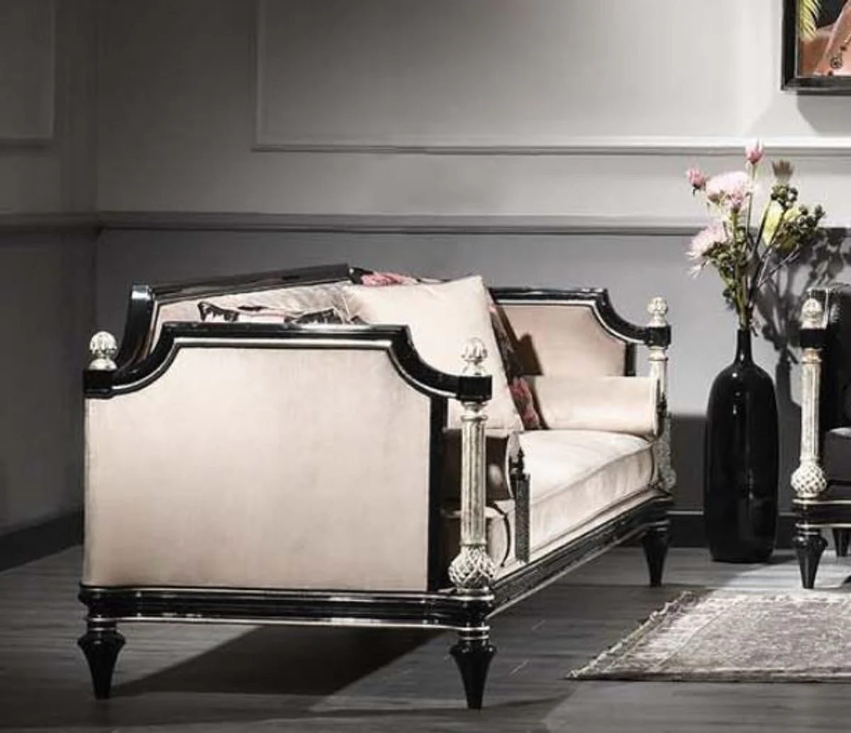 Luxus Barock Samt Sofa Beige / Schwarz / Silber / Antik Gold 250 x 95 x H. 80 cm - Prunkvolles Wohnzimmer Sofa im Barockstil