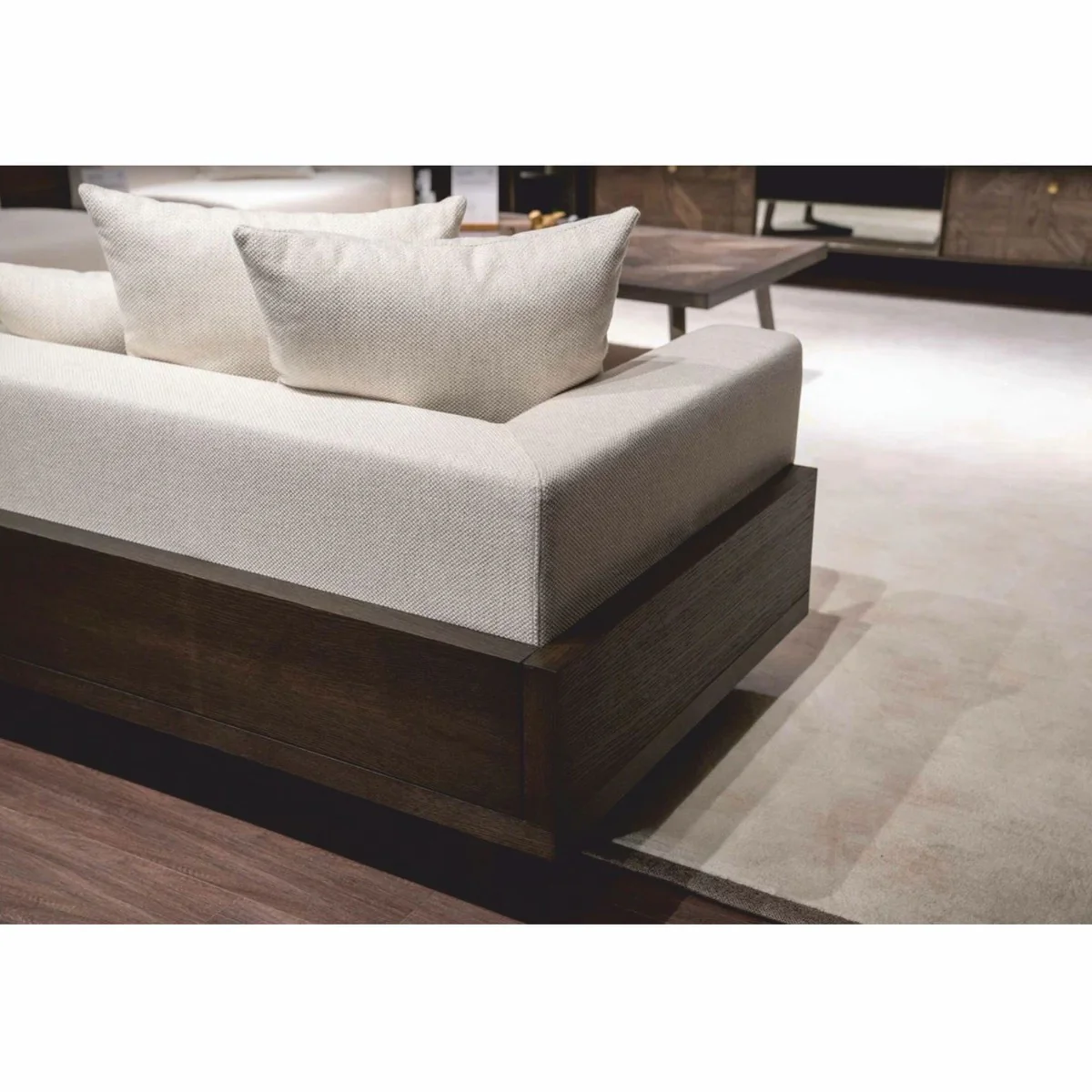 Luxus Sofa Creme / Dunkelbraun 240 cm - Wohnzimmer & Hotel Möbel