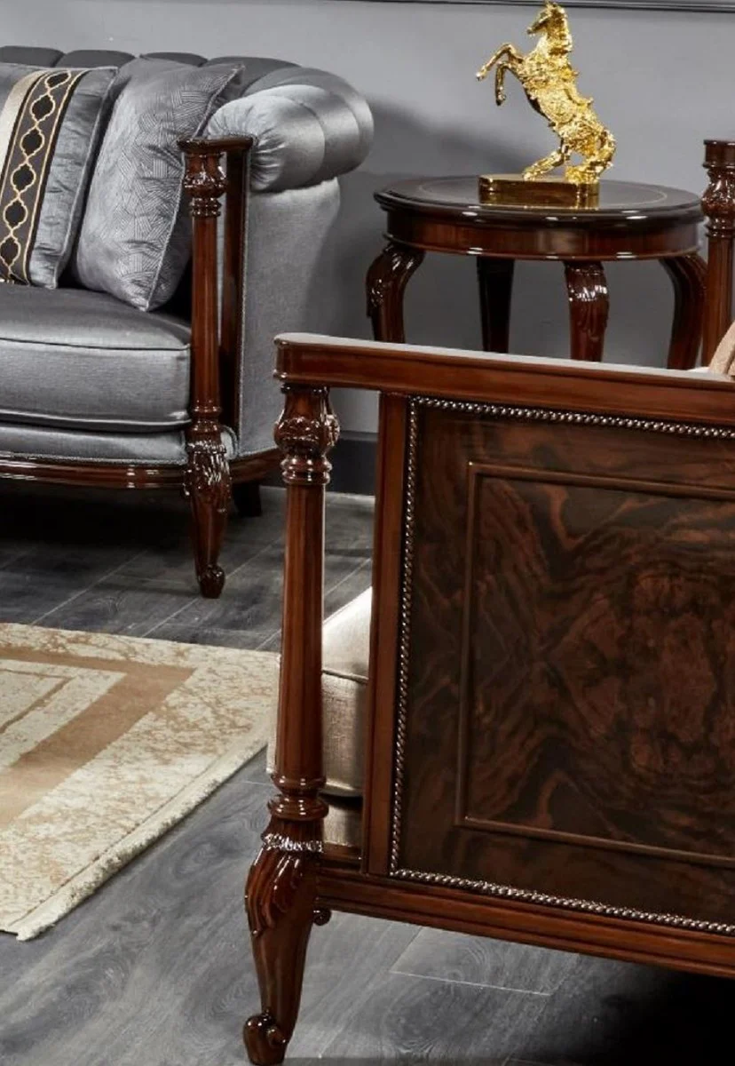 Luxus Barock Sofa Silber / Dunkelbraun - Prunkvolles Wohnzimmer Sofa - Barockstil Wohnzimmer Möbel - Luxus Möbel im Barockstil - Barock Einrichtung - Edel & Prunkvoll