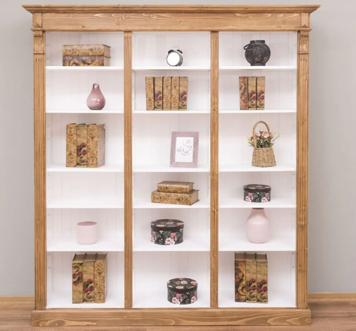 Landhausstil Regalschrank Hellbraun / Weiß 180 x 39 x H. 197 cm - Massivholz Schrank - Bücherschrank - Wohnzimmerschrank - Büroschrank - Landhausstil Möbel