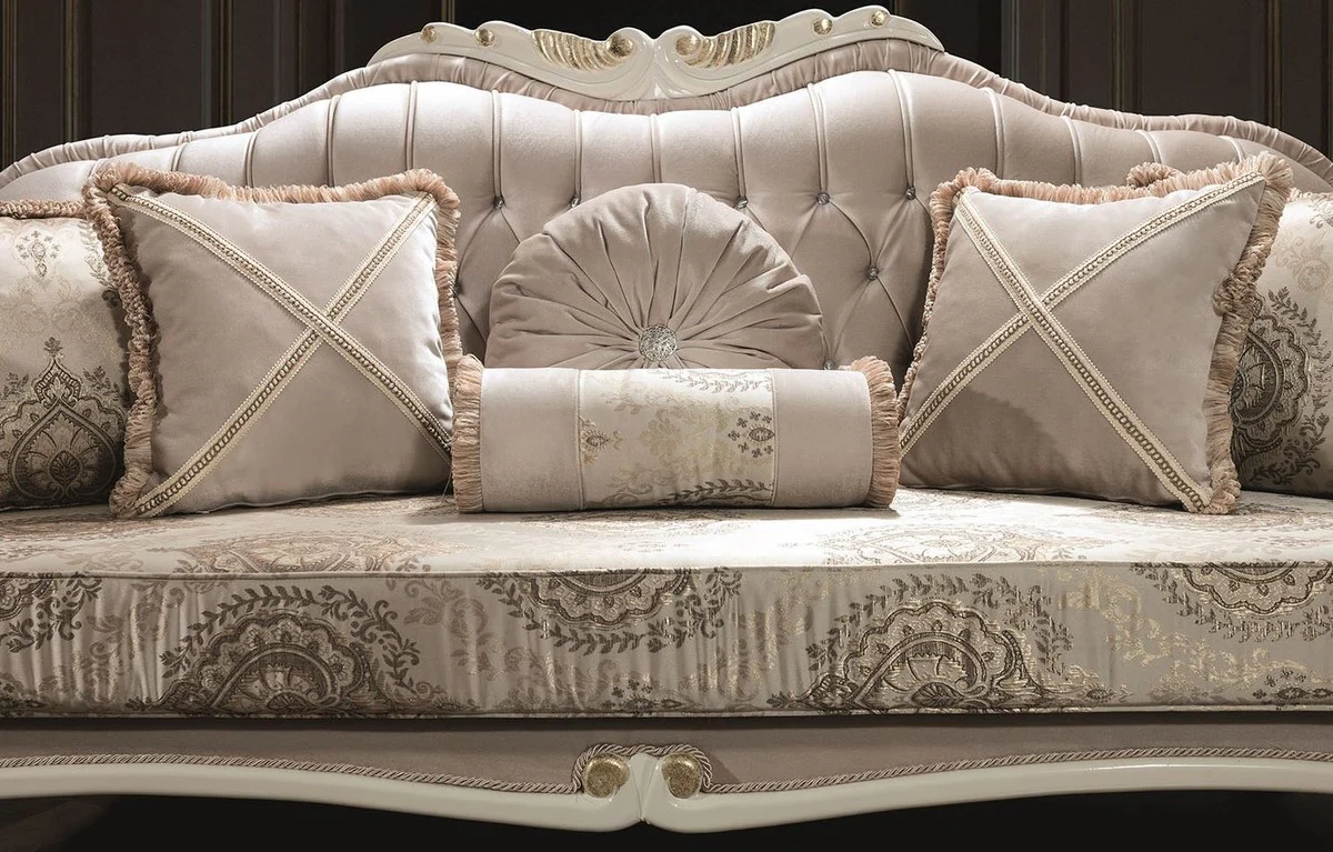 Luxus Barock Wohnzimmer Sofa mit Glitzersteinen und dekorativen Kissen Grau / Creme / Gold 220 x 80 x H. 100 cm - Edle Barockstil Möbel