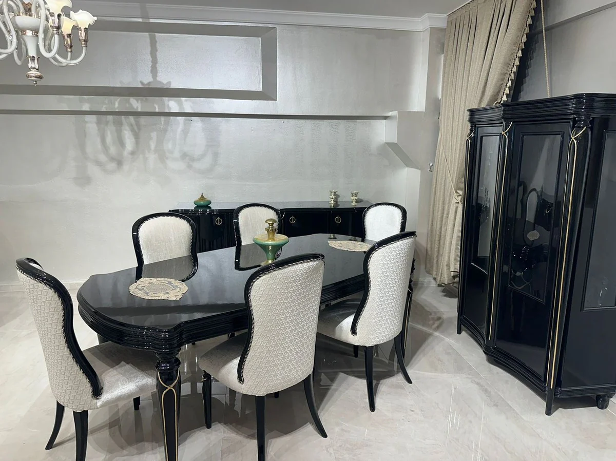 Luxus Barock Esszimmer Set Creme / Schwarz / Gold - 1 Esstisch & 6 Esszimmerstühle