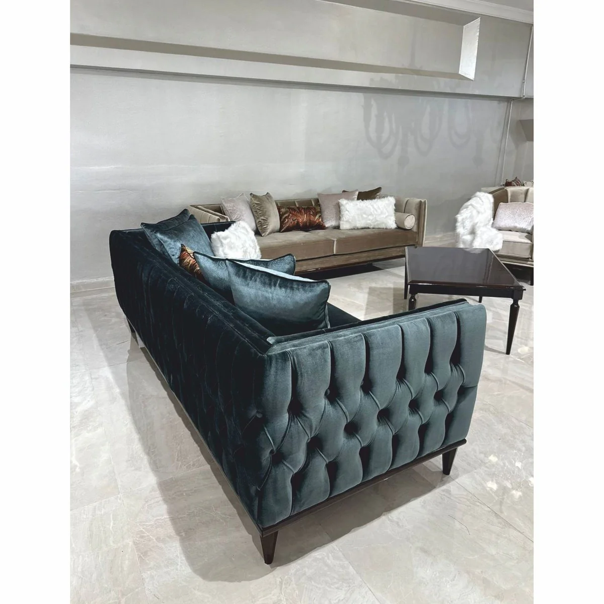 Luxus Art Deco Samt Sofa Dunkelgrün / Dunkelbraun 235 cm - Wohnzimmer Möbel