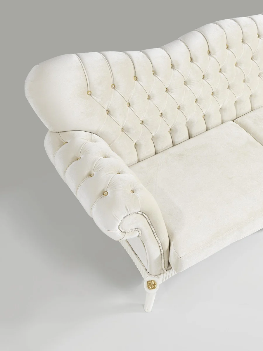 Barock Sofa Creme / Weiß / Gold 224 x 83 x H. 112 cm - Wohnzimmer Sofa mit Glitzersteinen - Edle Barock Möbel