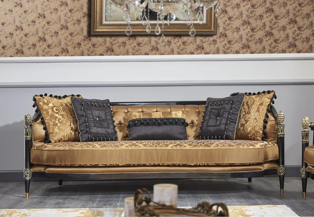 Luxus Barock Wohnzimmer Set Gold / Schwarz - 1 Sofa & 2 Sessel & 1 Couchtisch & 1 Beistelltisch - Prunkvolle Barock Möbel - Luxus Qualität