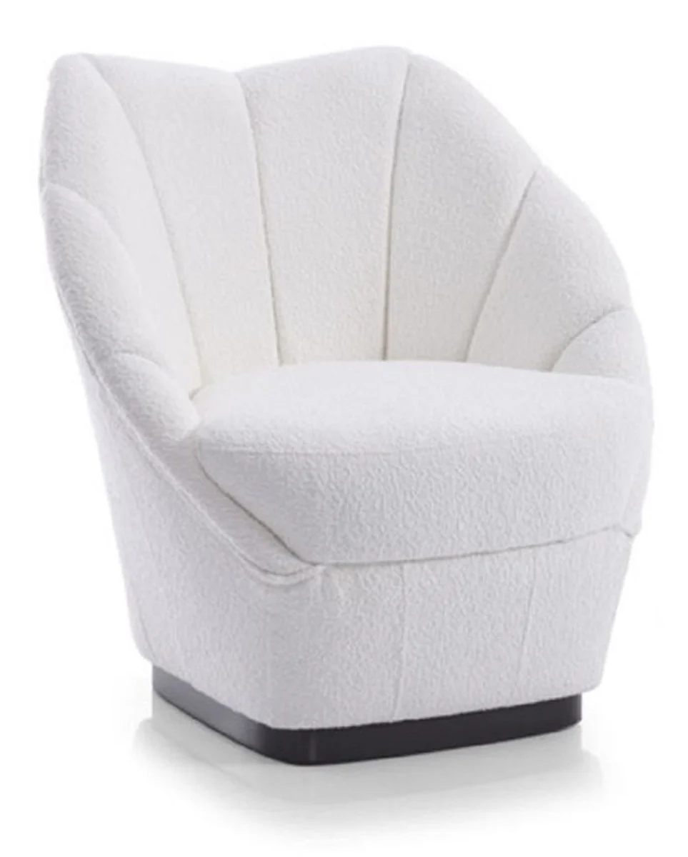 Luxus Wohnzimmer Set Weiß / Schwarz / Messing - 2 Luxus Sofas & 2 Luxus Sessel & 1 Luxus Couchtisch - Wohnzimmer Möbel - Luxus Möbel - Luxus Einrichtung - Wohnzimmer Einrichtung