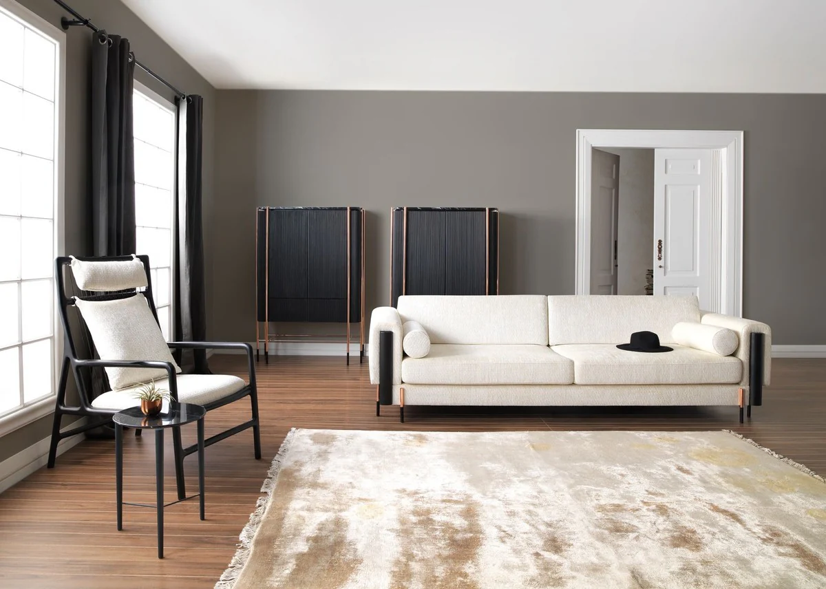 Luxus Sofa Cremeweiß / Matt Schwarz / Kupfer 260 x 107 x H. 78 cm - Wohnzimmer Sofa - Hotel Sofa - Wohnzimmer Möbel - Hotel Möbel - Luxus Möbel - Luxus Einrichtung