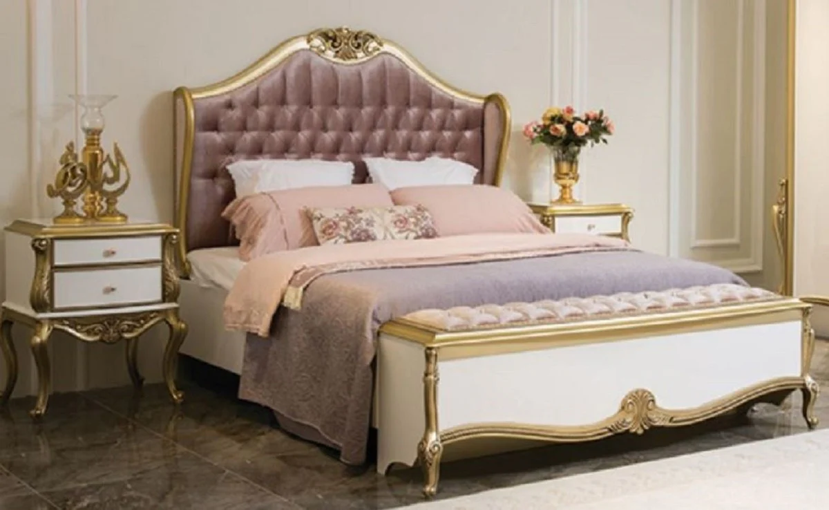 Luxus Barock Schlafzimmer Set Lila / Rosa / Weiß / Gold - 1 Doppelbett mit Kopfteil & 2 Nachttische - Barock Schlafzimmer Möbel - Edel & Prunkvoll