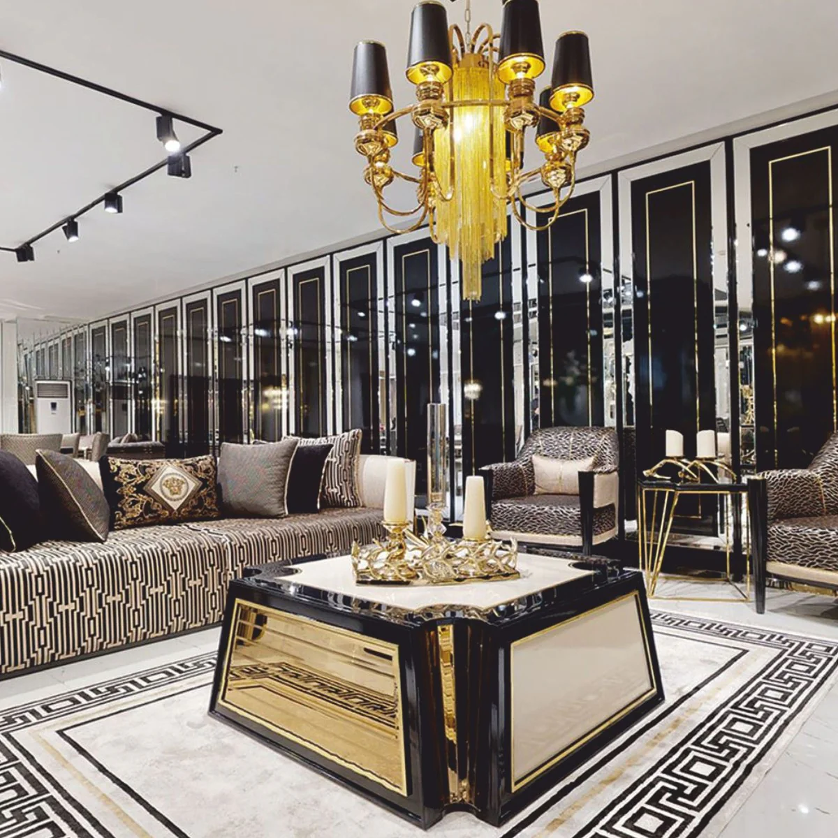 Luxus Couchtisch Creme / Schwarz / Gold 115 cm - Hotel & Wohnzimmer Möbel