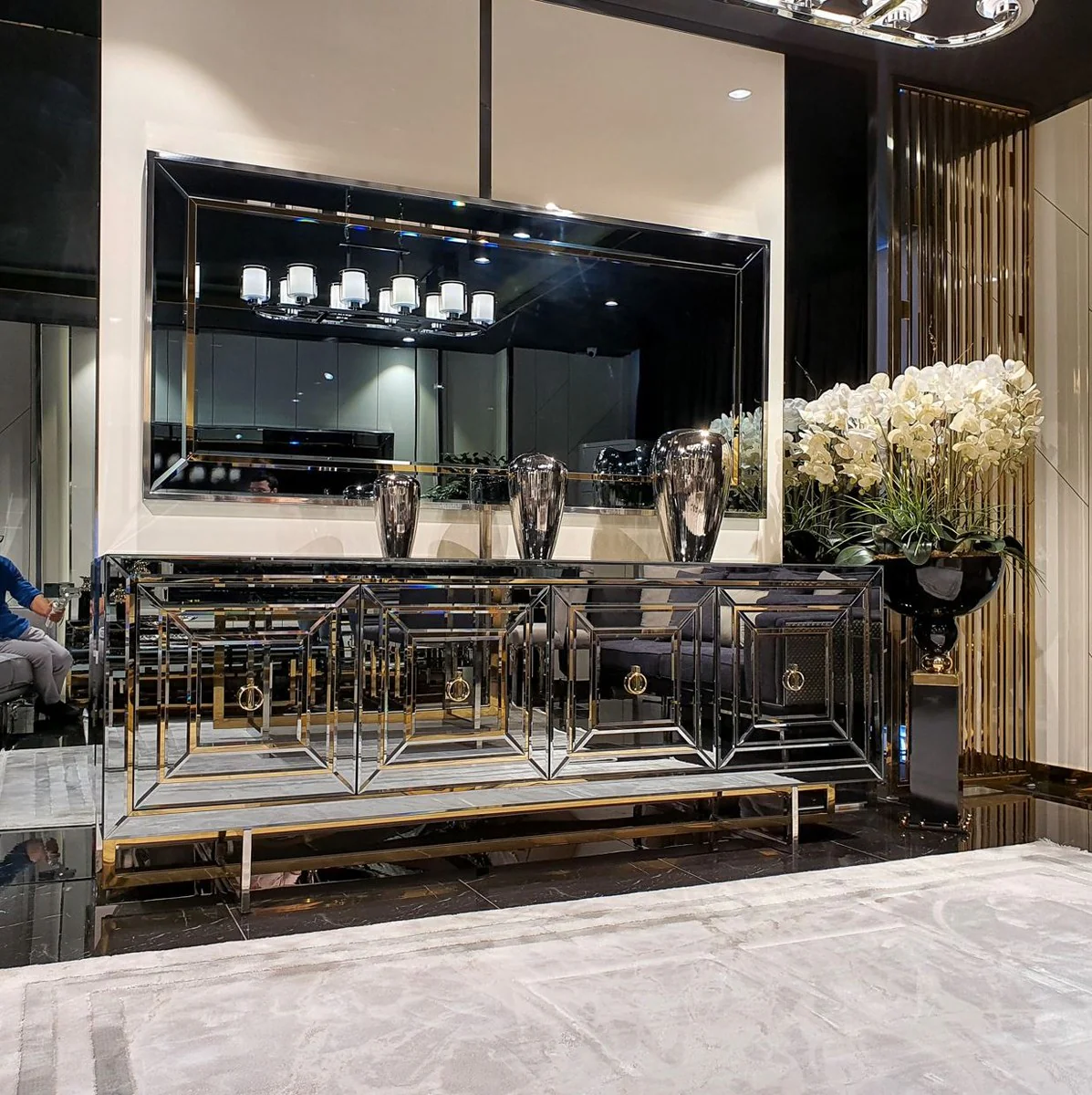 Luxus Wandspiegel Silber / Gold 210 x 4 x H. 130 cm - Rechteckiger Wohnzimmer Spiegel - Luxus Möbel