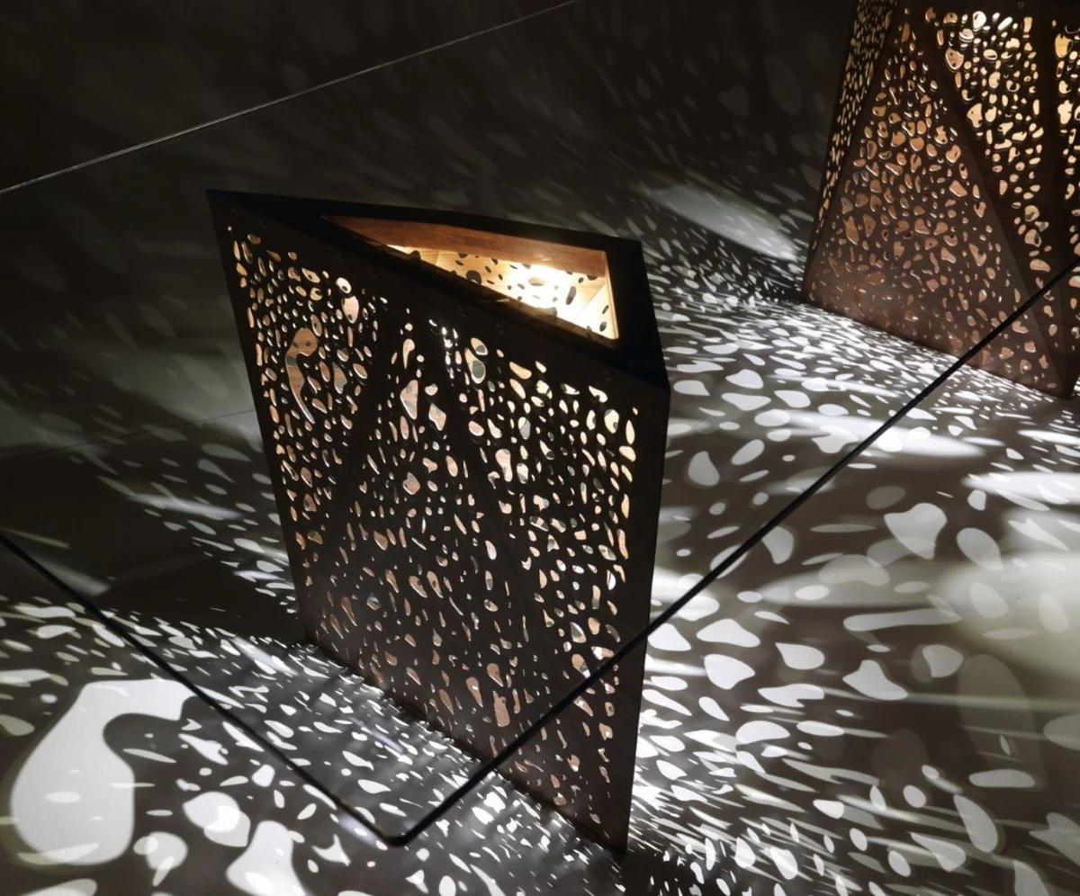 Luxus Esstisch mit Glasplatte und LED Beleuchtung Braun 250 cm - Made in Italy