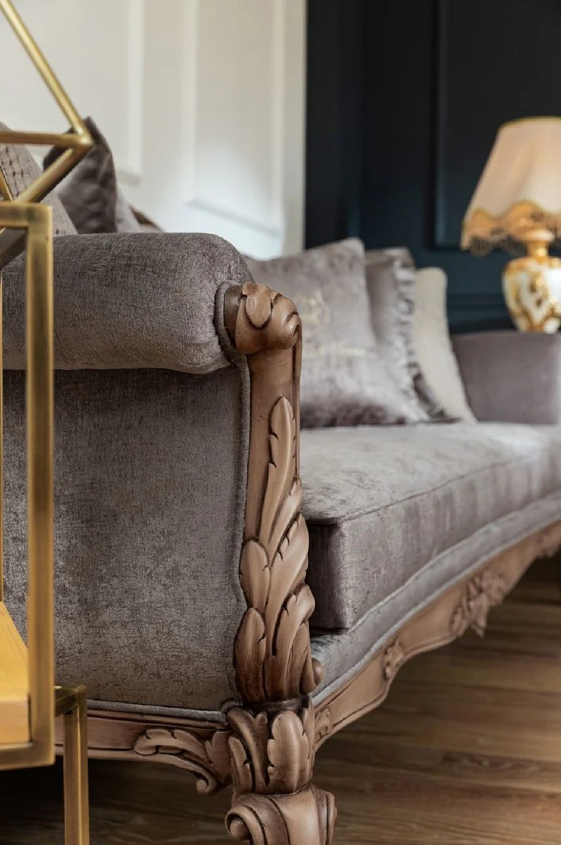 Luxus Barock Sofa Grau / Braun - Handgefertigtes Wohnzimmer Sofa im Barockstil - Barock Wohnzimmer Möbel
