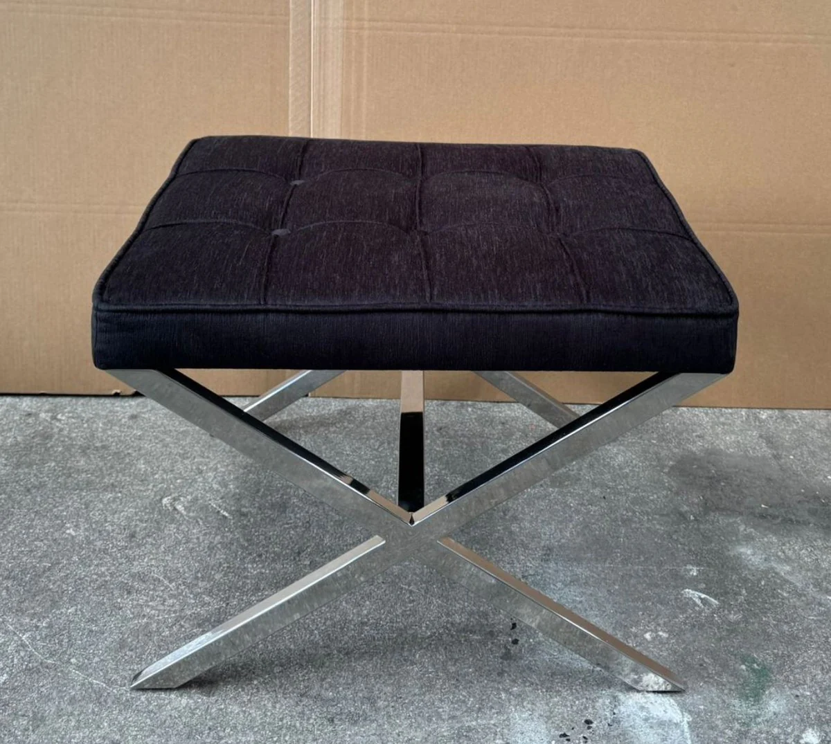 Luxus Hocker Schwarz / Silber 60 x 50 x H. 47 cm - Luxus Möbel