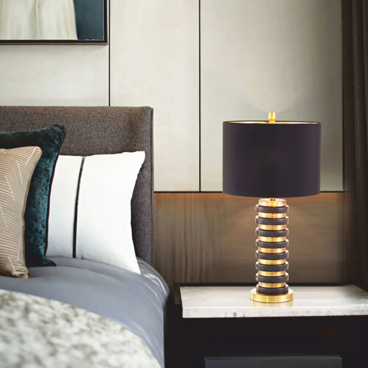 Luxus Tischleuchte Messing / Schwarz H. 65 cm - Luxus Leuchten