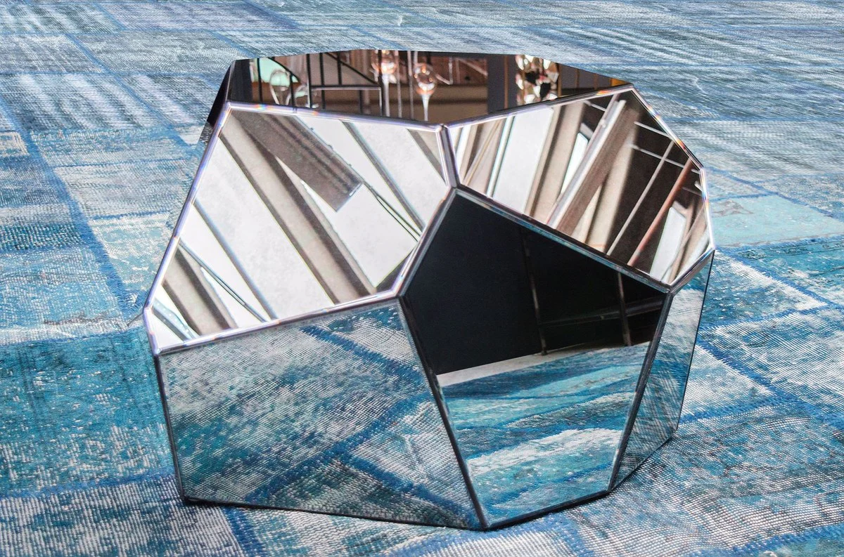 Designer Wohnzimmertisch / Beistelltisch mit antikem Spiegelglas 89 x 90 x H. 45 cm - Designer Kollektion