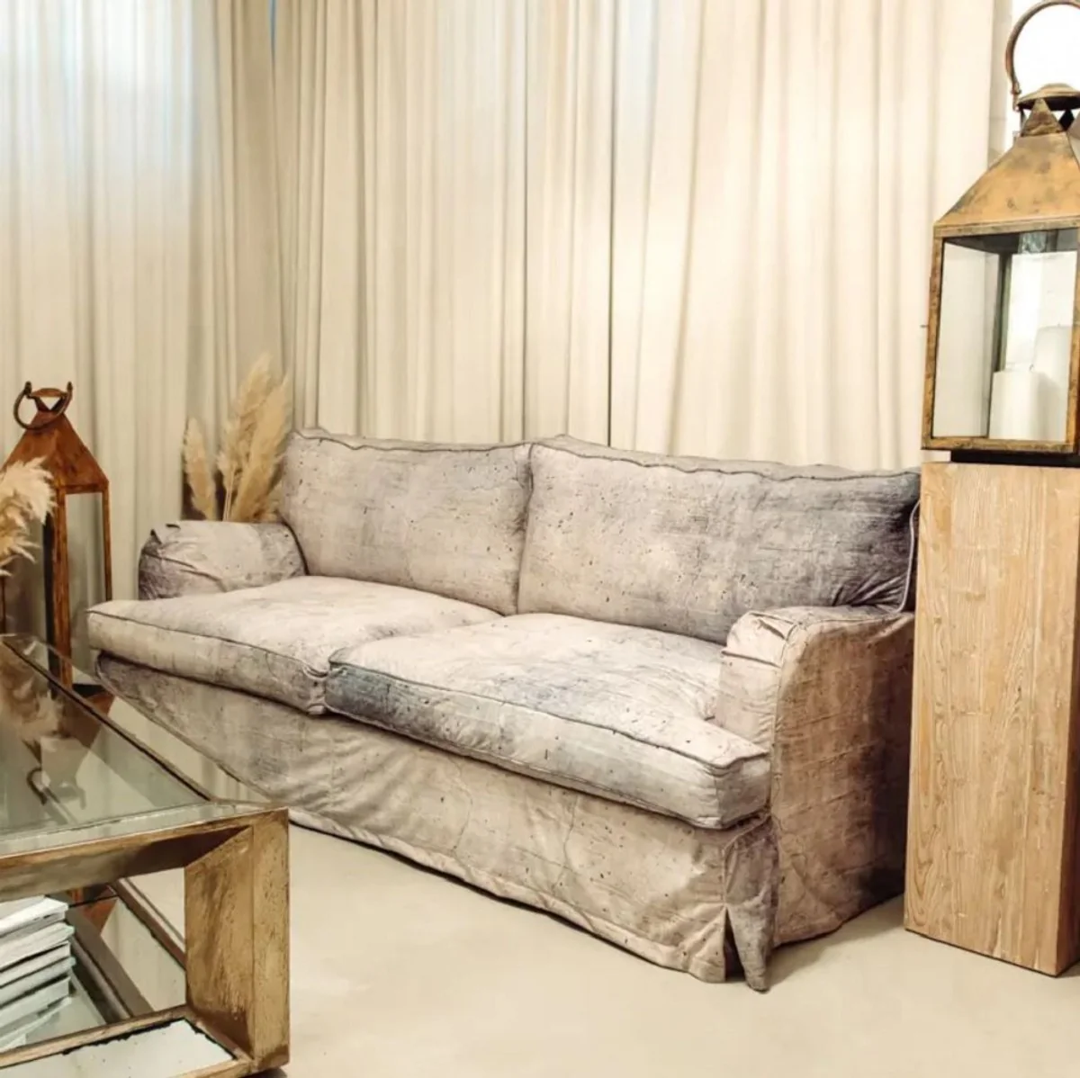 Luxus Samt Sofa Zementgrau 215 x 97 x H. 82 cm - Wohnzimmer Sofa - Hotel Sofa - Wohnzimmer Möbel - Hotel Möbel - Luxus Möbel - Wohnzimmer Einrichtung - Luxus Einrichtung