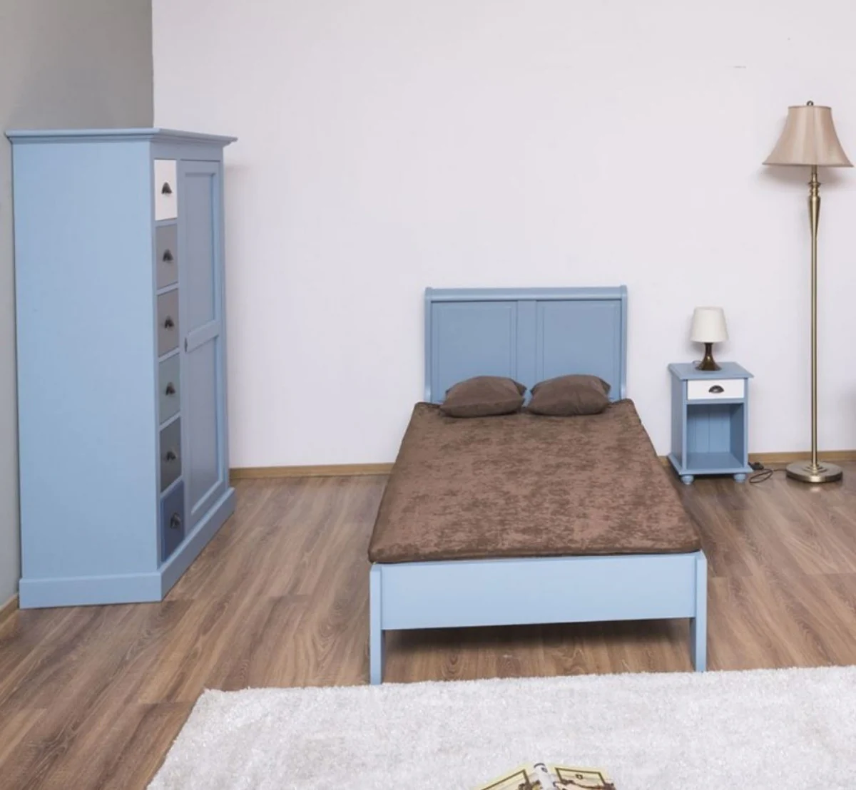 Landhausstil Massivholz Kinderzimmer Möbel Set Hellblau / Weiß / Mehrfarbig - 1 Einzelbett & 1 Kleiderschrank & 1 Nachttisch - Landhausstil Möbel