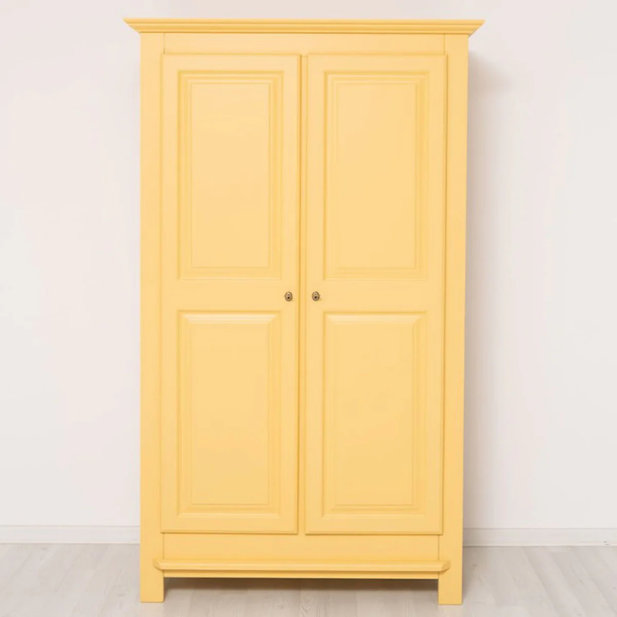 Landhausstil Schlafzimmer Schrank Gelb 121 cm - Schlafzimmer Möbel