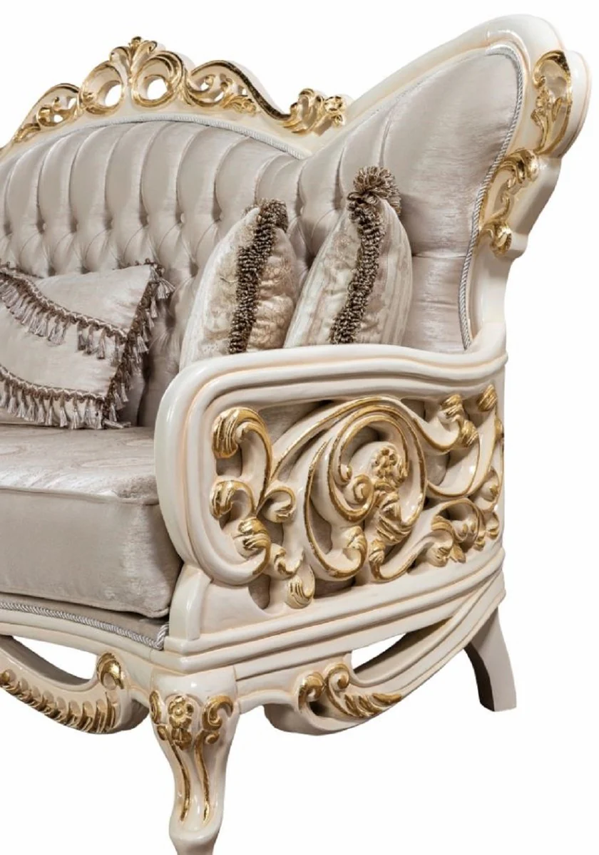 Luxus Barock Sofa Silber / Weiß / Gold - Handgefertigtes Barockstil Wohnzimmer Sofa mit elegantem Muster - Prunkvolle Barock Wohnzimmer Möbel