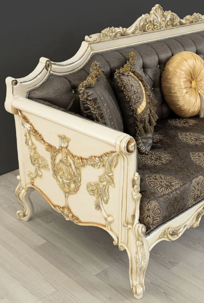 Luxus Barock Sofa Grau / Braun / Weiß / Gold / Silber - Handgefertigtes Wohnzimmer Sofa mit elegantem Muster und Glitzersteinen - Barock Wohnzimmer Möbel - Edel & Prunkvoll