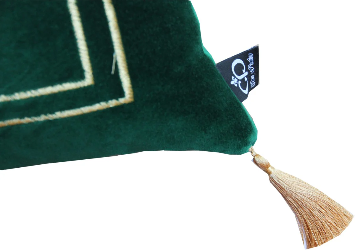 Luxus Deko Kissen Wappen Dunkelgrün / Gold mit goldenen Troddeln 45 x 45 cm - Feinster Samtstoff - Luxus Wohndeko