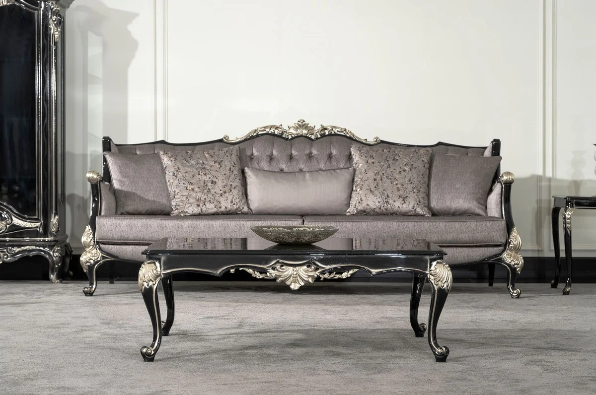 Luxus Barock Wohnzimmer Sofa Silber / Schwarz / Silber - Prunkvolles Barockstil Sofa mit dekorativen Kissen - Luxus Wohnzimmer Möbel im Barockstil - Barock Möbel
