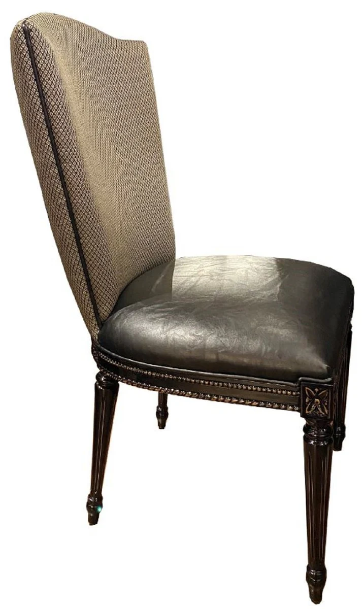 Luxus Barock Esszimmer Set Schwarz / Gold - 1 Esstisch mit Glasplatte & 6 Esszimmerstühle - Edle Esszimmer Möbel im Barockstil