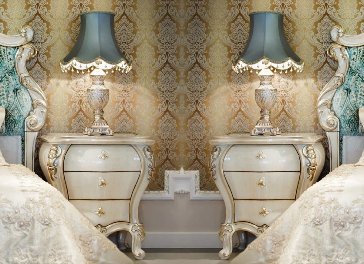 Luxus Barock Nachtkommoden Set Creme / Gold 60 x 55 x H. 68 cm - Prunkvolle Massivholz Nachttische - Barock Schlafzimmer Möbel