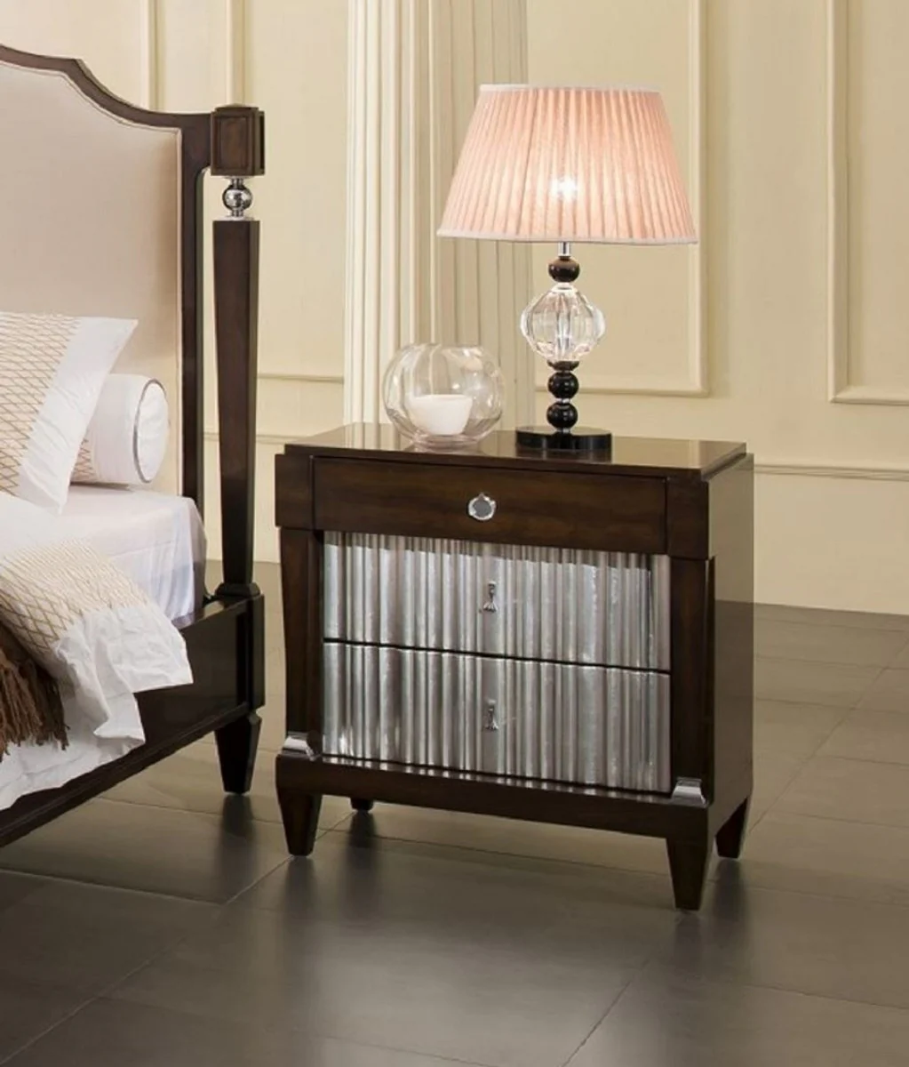 Luxus Neoklassisches Schlafzimmer Set Hellbeige / Dunkelbraun / Silber - 1 Doppelbett mit Kopfteil & 2 Nachtkommoden - Neoklassische Schlafzimmer Möbel