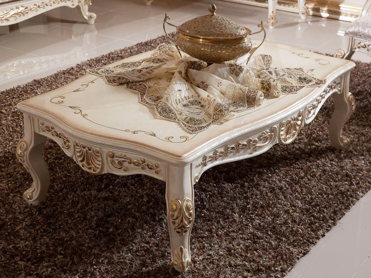 Luxus Barock Couchtisch Weiß / Beige / Gold - Prunkvoller Massivholz Wohnzimmertisch im Barockstil - Barock Wohnzimmer Möbel - Edel & Prunkvoll